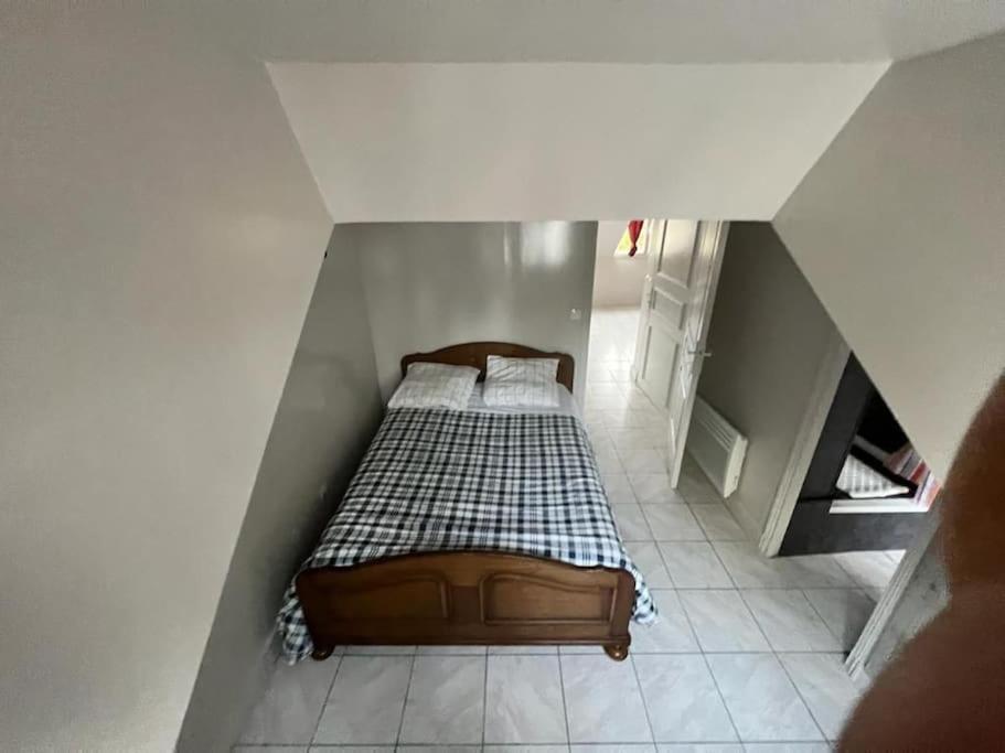 Appartement Meuble Венсенн Екстер'єр фото